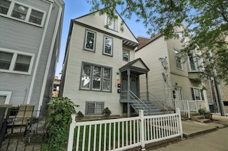 1116 W Roscoe St Unit 1, Chicago, IL 60657