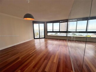 520 Brickell Key Dr Unit A811, Miami, FL 33131