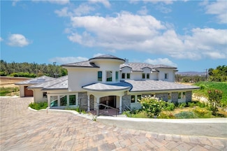 1538 Jade St, Santa Ana, CA 92705
