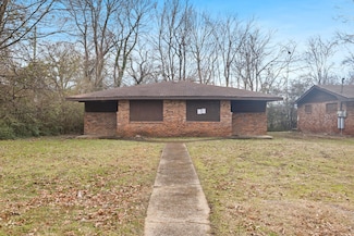 1638 E 17th St, Chattanooga, TN 37404