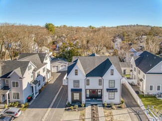 646 Webster St Unit 646, Needham, MA 02492