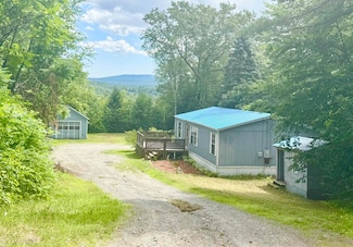 71 Schoolbus Depot Rd, Bellows Falls, VT 05101