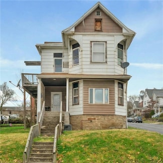 138 Hall Ave, Washington, PA 15301