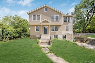 15 Waldron Ave, Nyack, NY 10960