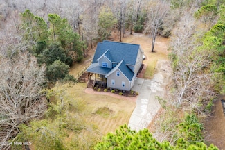 516 N Line Dr, Hampstead, NC 28443