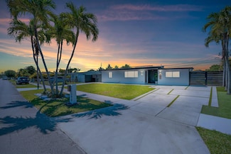 11290 SW 48th St, Miami, FL 33165