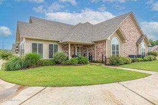 1930 Sweetwater Dr, Pearl, MS 39208
