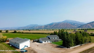 221 Jay Bob Ln, Afton, WY 83110