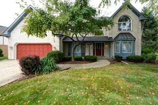 419 Du Pahze St, Naperville, IL 60565