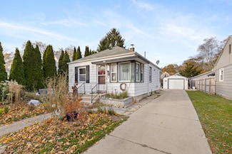 2032 E Holt Ave, Milwaukee, WI 53207