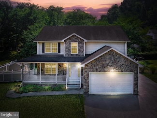 3582 2nd Ave, Edgewater, MD 21037