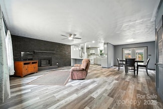 4967 Sugar Loaf Rd, Morganton, NC 28655