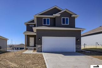 11467 Stony Point Dr, Papillion, NE 68046