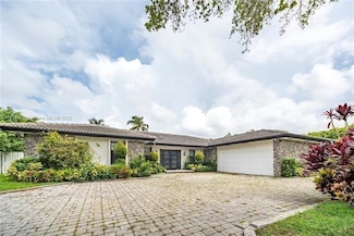 4371 Casper Ct, Hollywood, FL 33021