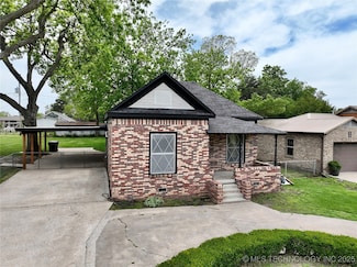216 Belt Ave, Eufaula, OK 74432