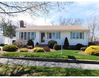 17 Myles Rd, Peabody, MA 01960