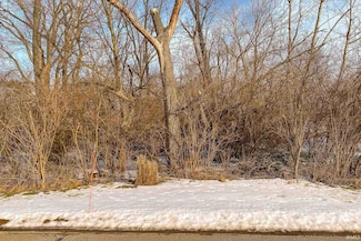53434 Old Woodbridge Ct Unit 2, South Bend, IN 46637