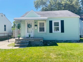 26713 Barrington St, Madison Heights, MI 48071