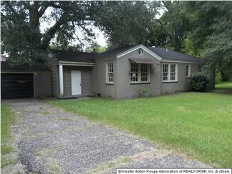 11516 Old South Dr, Clinton, LA 70722