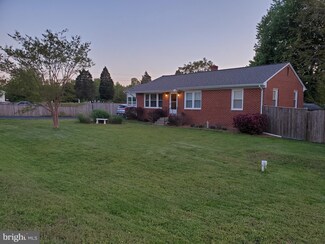 8302 Mount Harmony Ln, Owings, MD 20736