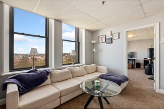 11 Lawrence St Unit 801, Lawrence, MA 01840