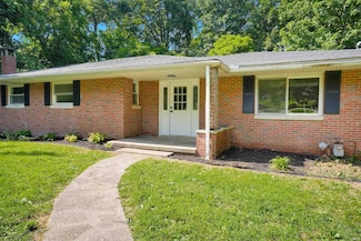 4941 Kuebler Rd, Evansville, IN 47720