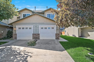 6937 W Preece Ln, Boise, ID 83704