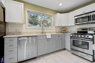 52 Algonquin Trail, Ashland, MA 01721