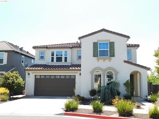 1811 Velvetleaf Ln, Santa Rosa, CA 95404