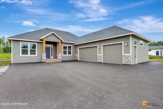 2025 W Cashhatt Ave, Wasilla, AK 99645