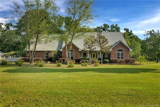 1826 First Pentecostal Church Rd, Longville, LA 70652