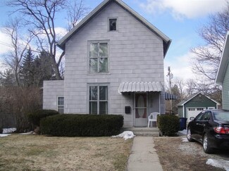 722 S 7th St, Ann Arbor, MI 48103