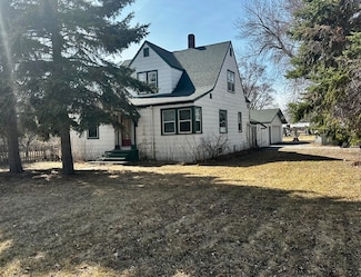 701 3rd St, Hecla, SD 57446