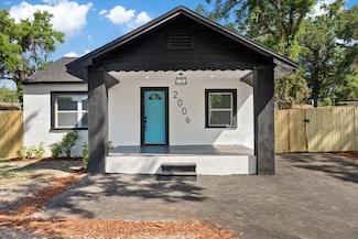 2006 E Henry Ave, Tampa, FL 33610