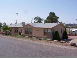 700 E Queen Creek Dr, Queen Valley, AZ 85118