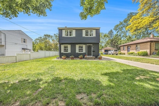 1121 Burke Ave NE, Grand Rapids, MI 49503
