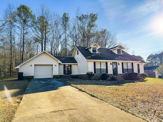 226 Holly St, Winfield, AL 35594
