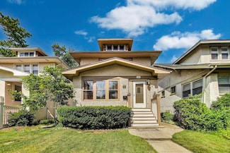1003 Mapleton Ave, Oak Park, IL 60302