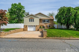 201 Summit Ave, Fords, NJ 08863