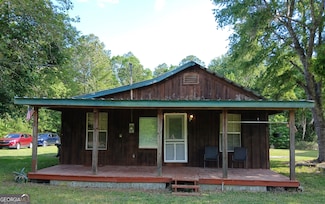 11284 Johnson St, Saint George, GA 31562