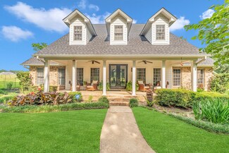 115 Tanglewood Dr, Huntsville, TX 77320