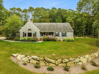 12 Harbor Dr, Pocasset, MA 02559