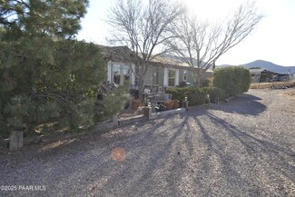 10301 E Henderson Rd, Dewey, AZ 86327