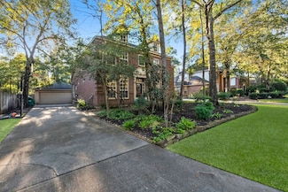186 W Amberglow Cir, Spring, TX 77381