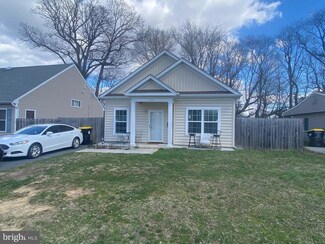 435 Carver Dr, Wilmington, DE 19801