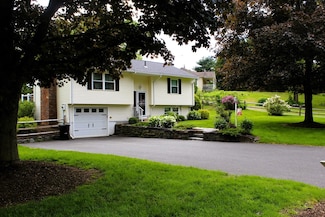 13 Laurana Ln, Hadley, MA 01035