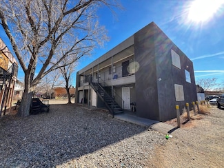 136 General Arnold St NE Unit 1, Albuquerque, NM 87123