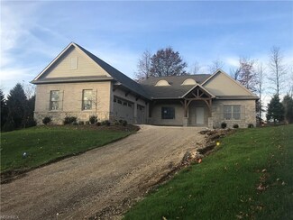 6452 Stoneywood Cir NW, Canton, OH 44718