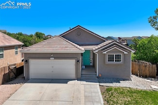 7544 Lake Ave, Fountain, CO 80817