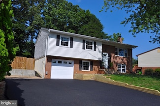 13831 Delaney Rd, Woodbridge, VA 22193